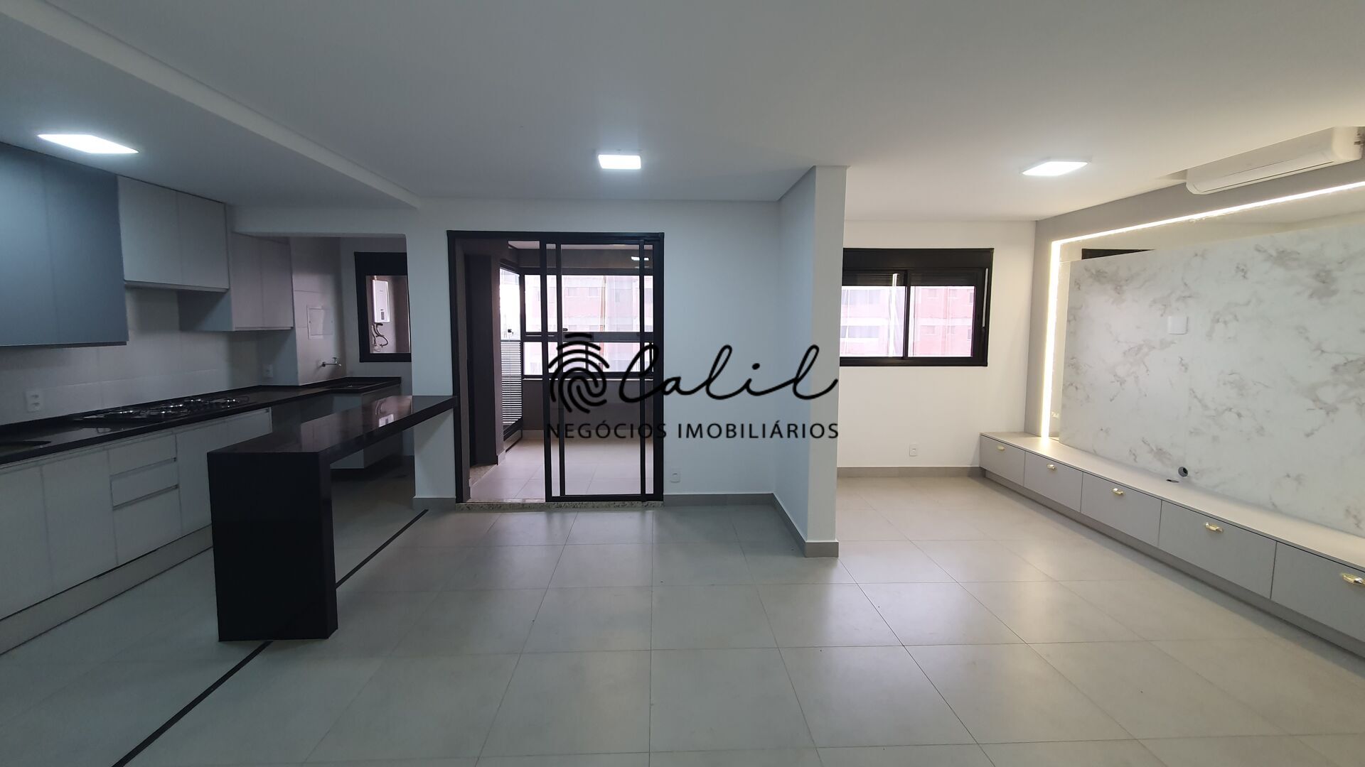 Apartamento para alugar com 1 quarto, 69m² - Foto 1