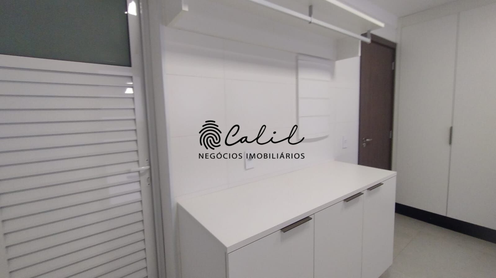 Apartamento para alugar com 3 quartos, 237m² - Foto 6