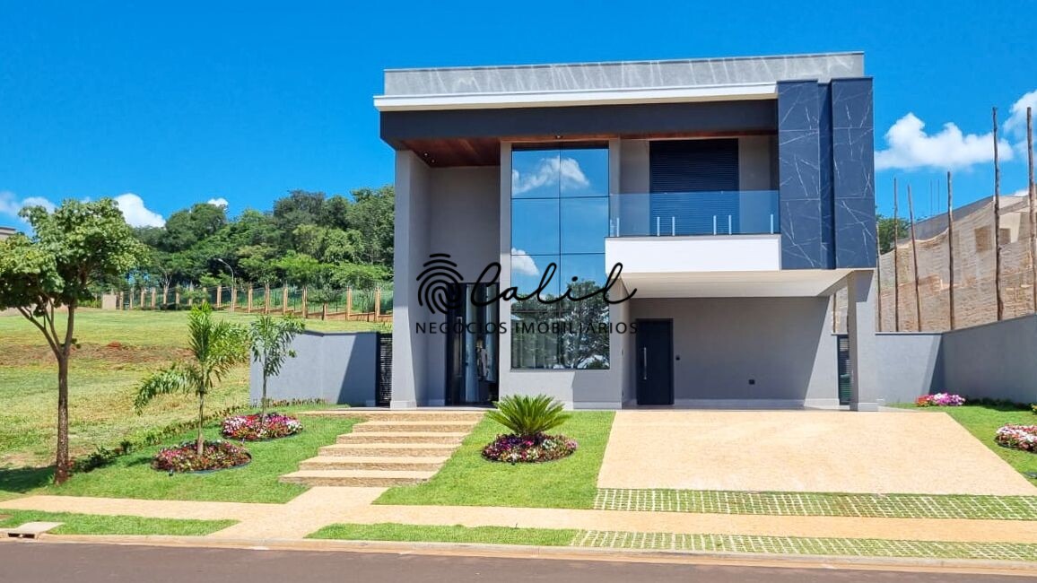 Casa de Condomínio à venda com 3 quartos, 305m² - Foto 2