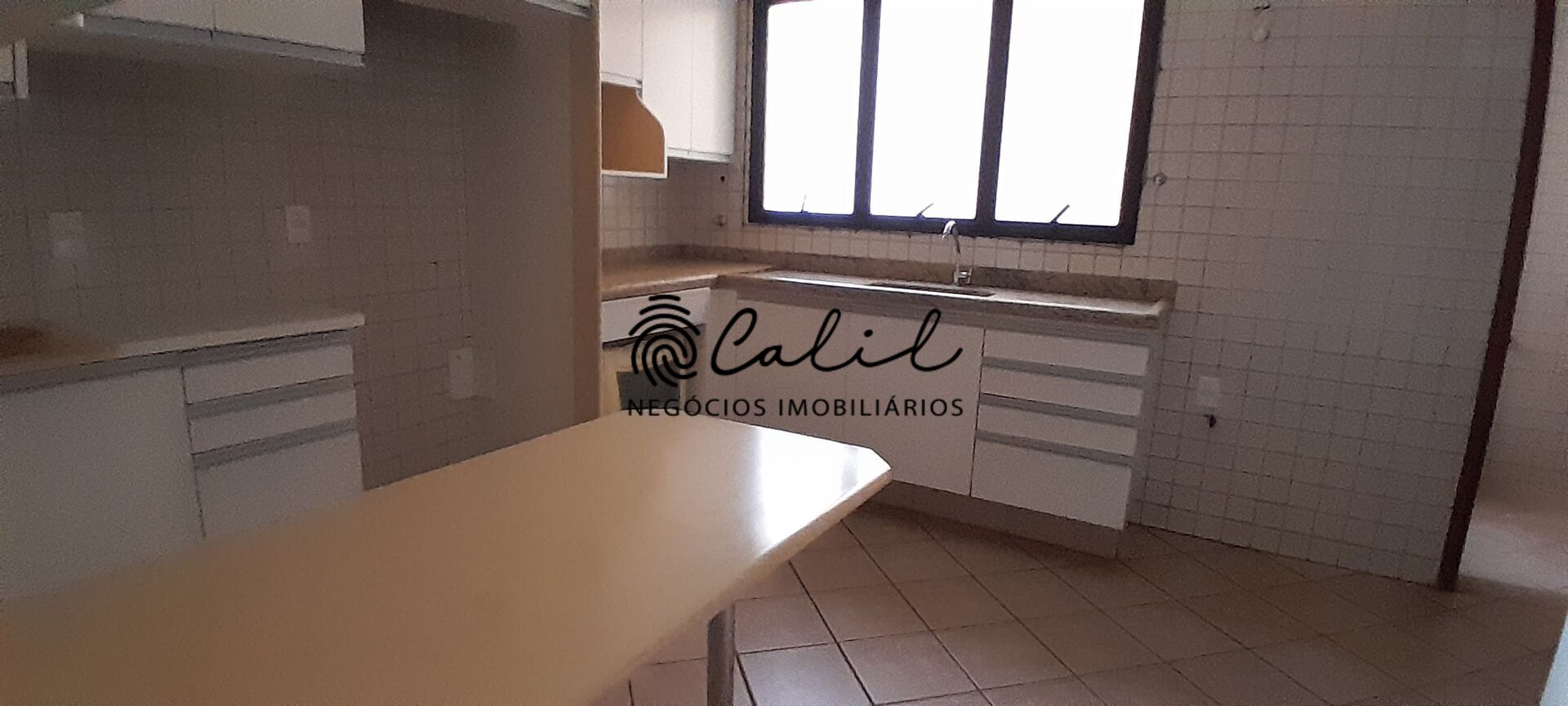 Apartamento à venda com 4 quartos, 171m² - Foto 10