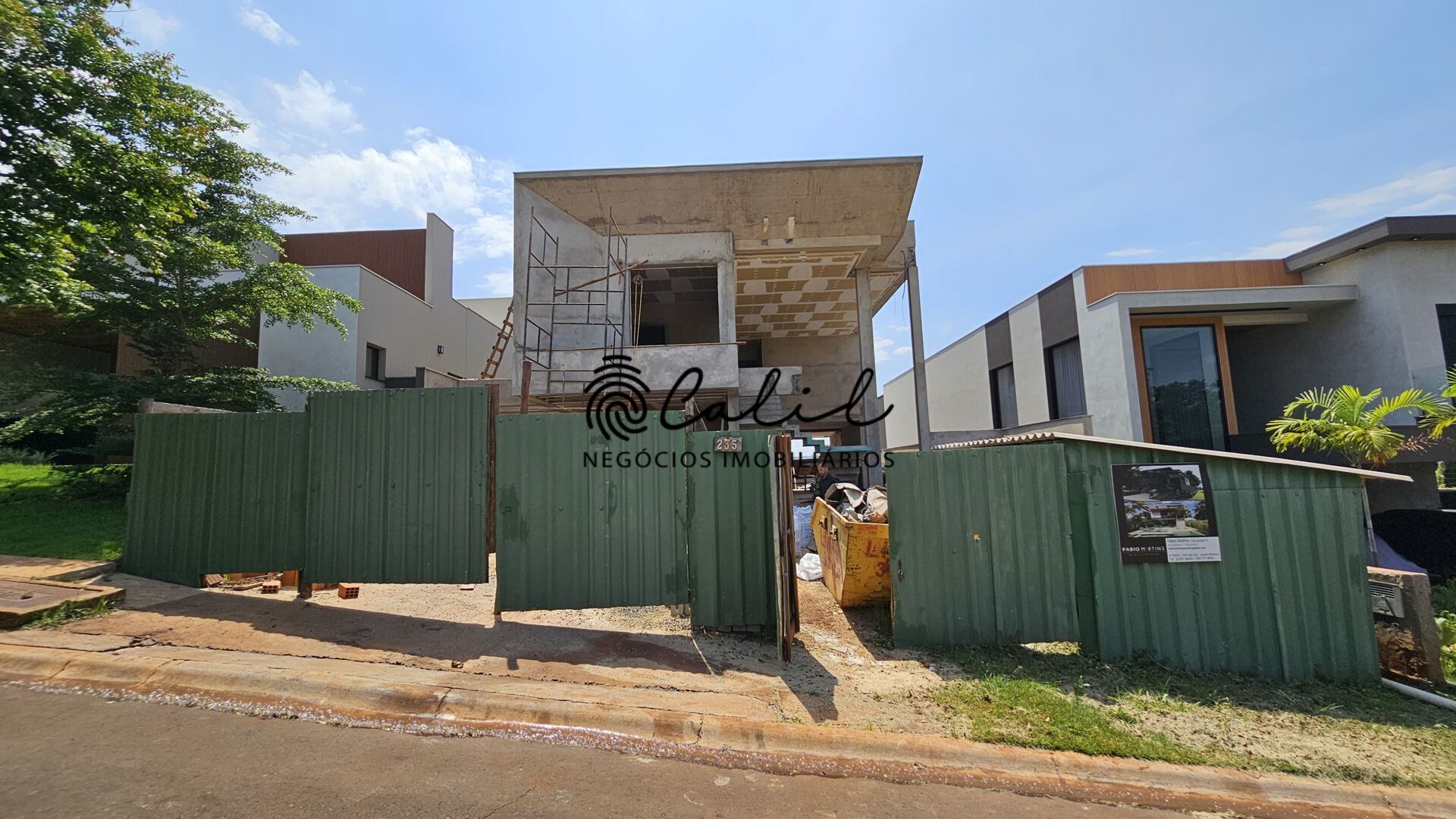 Casa de Condomínio à venda com 4 quartos, 388m² - Foto 6