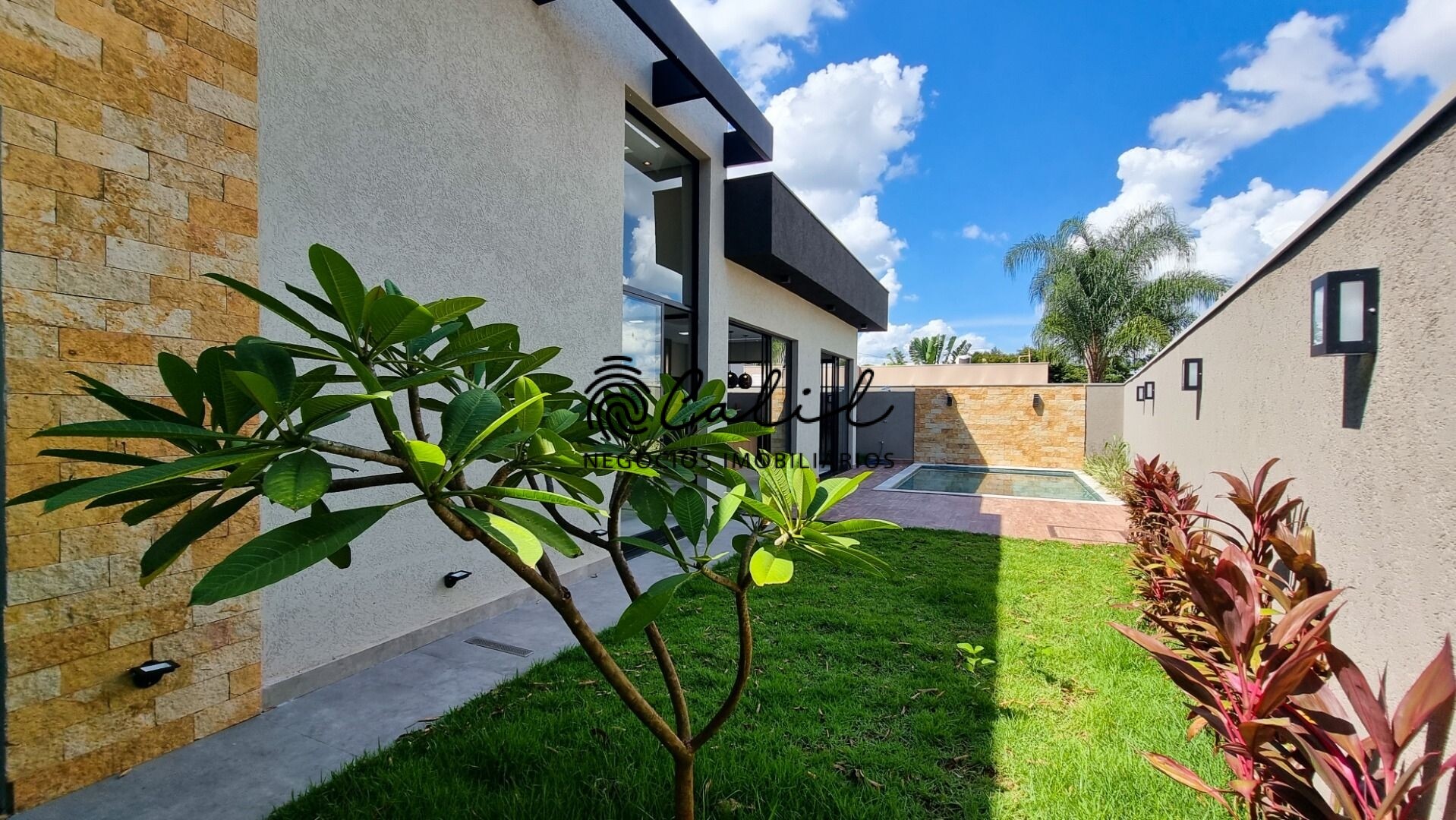 Casa de Condomínio à venda com 4 quartos, 207m² - Foto 20