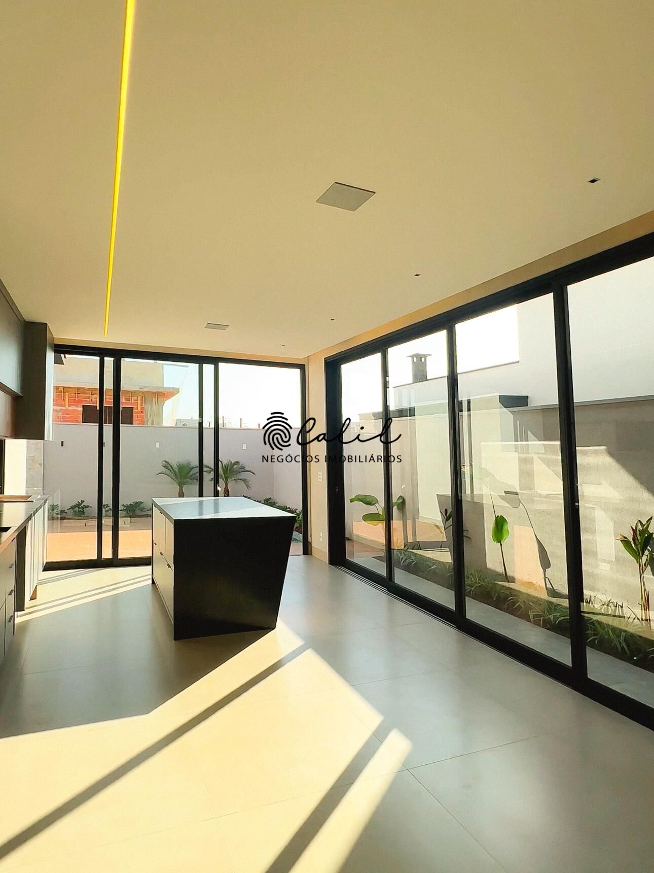 Casa de Condomínio à venda com 3 quartos, 178m² - Foto 13