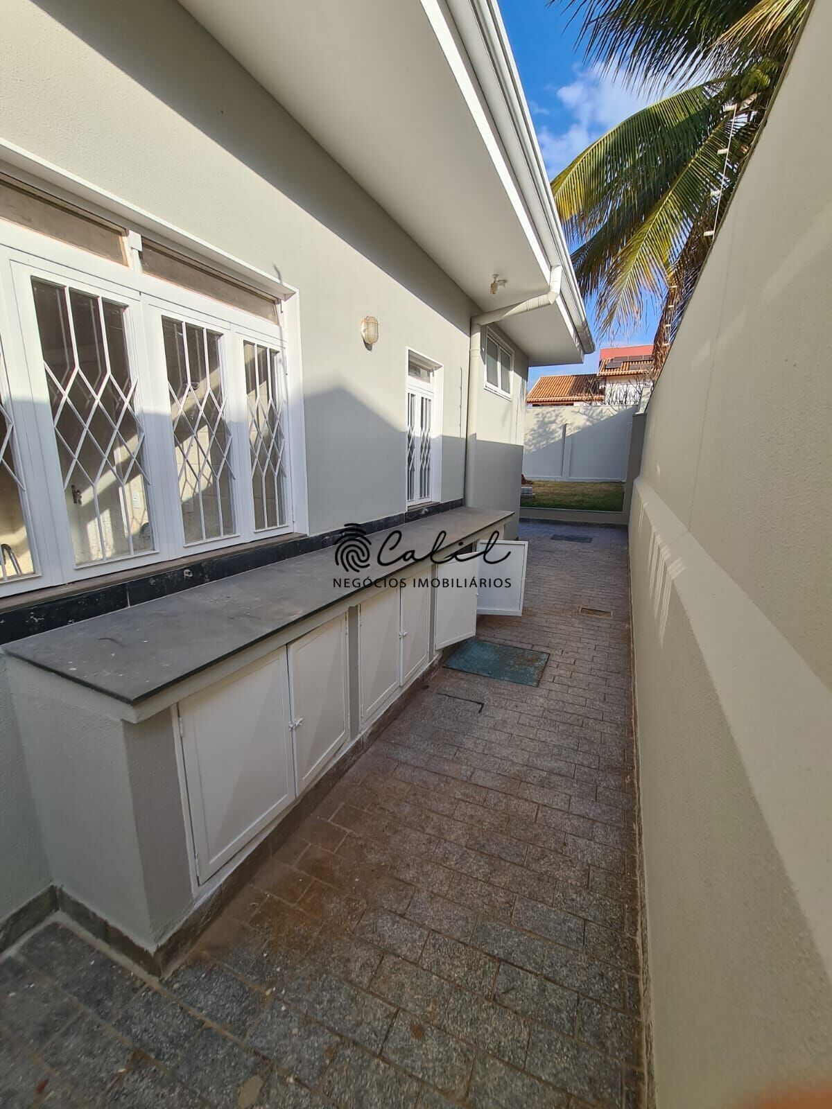 Casa à venda com 1 quarto, 320m² - Foto 18