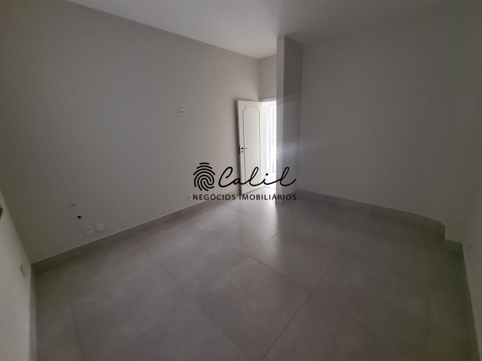 Casa à venda com 1 quarto, 320m² - Foto 9