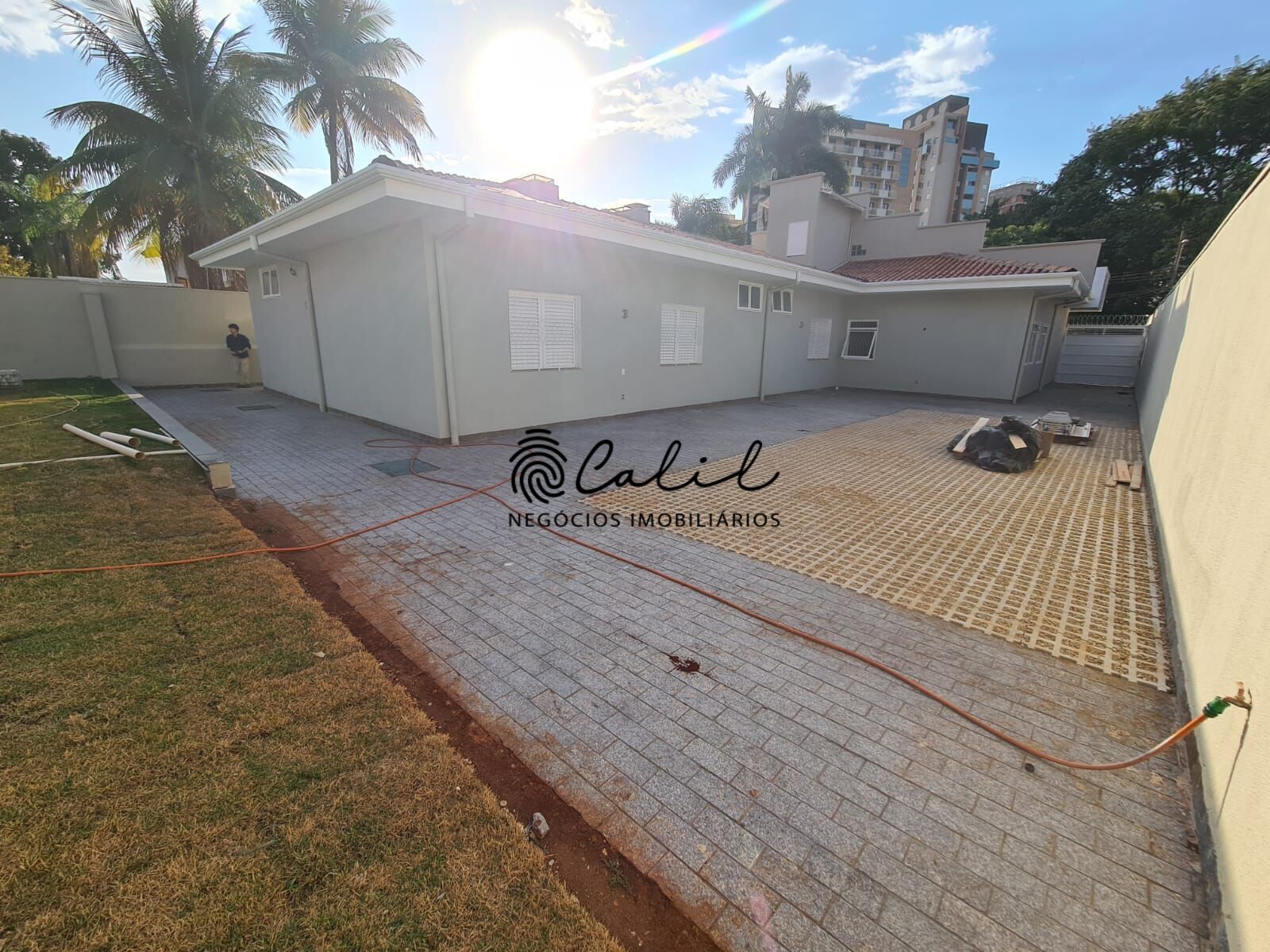 Casa à venda com 1 quarto, 320m² - Foto 17