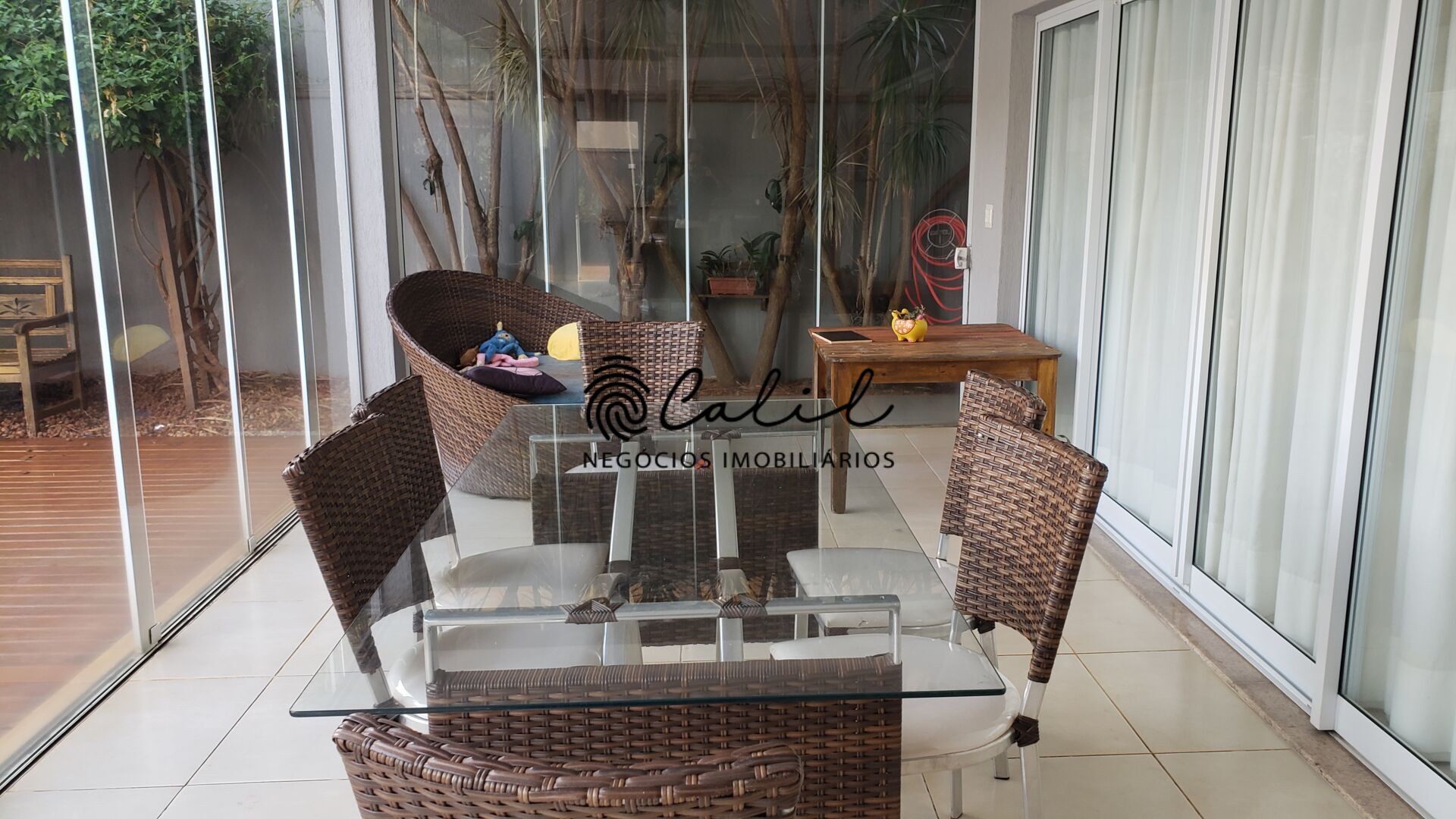 Casa de Condomínio à venda com 3 quartos, 416m² - Foto 17