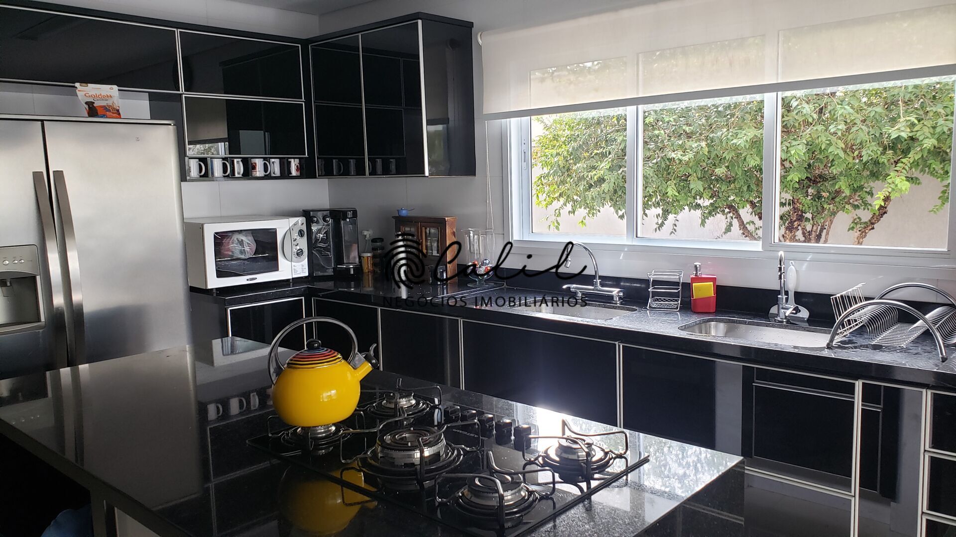 Casa de Condomínio à venda com 3 quartos, 416m² - Foto 11