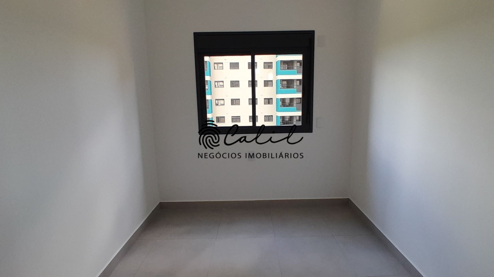 Apartamento à venda com 3 quartos, 97m² - Foto 13