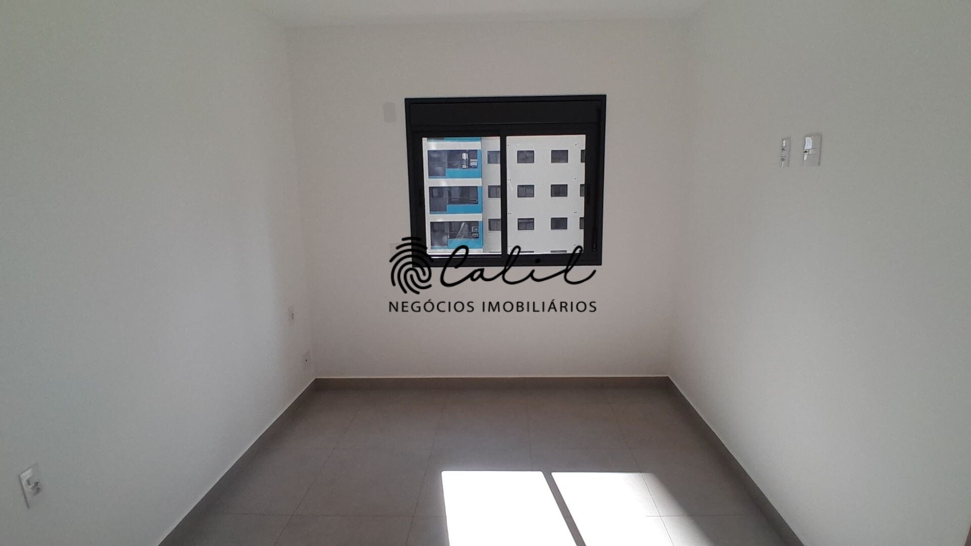 Apartamento à venda com 3 quartos, 97m² - Foto 17