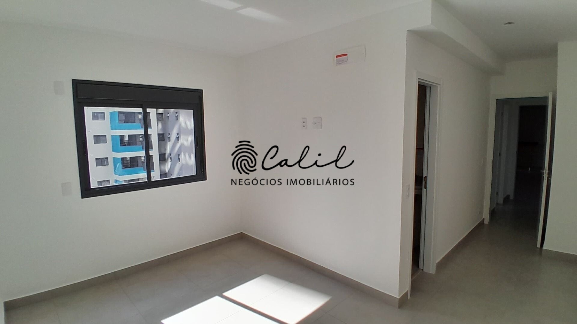 Apartamento à venda com 3 quartos, 97m² - Foto 18