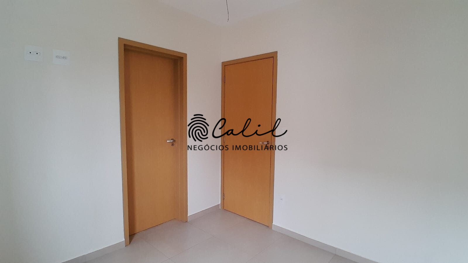 Apartamento à venda com 2 quartos, 77m² - Foto 8