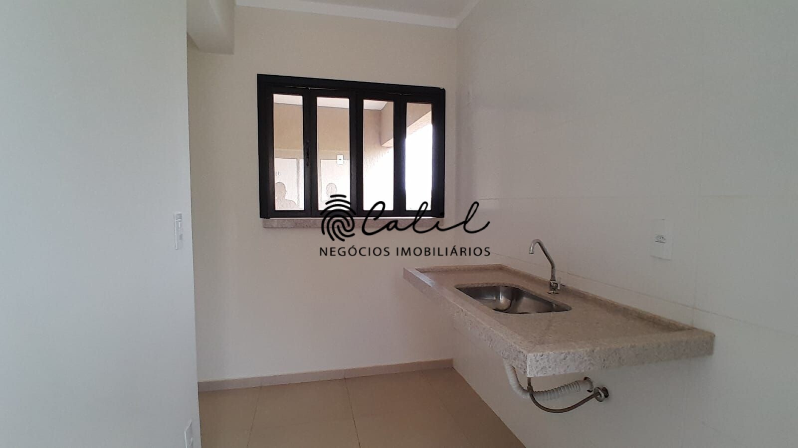 Apartamento à venda com 2 quartos, 77m² - Foto 12