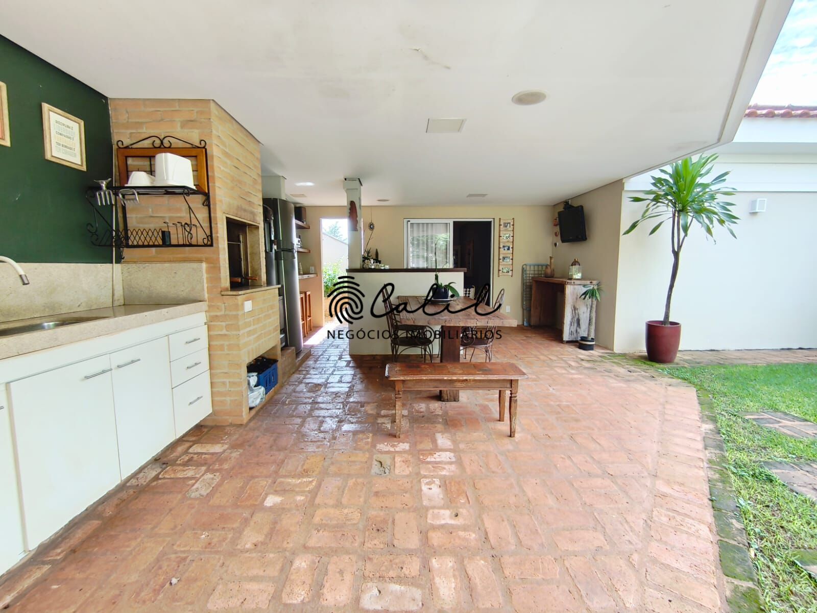 Casa à venda com 3 quartos, 168m² - Foto 13