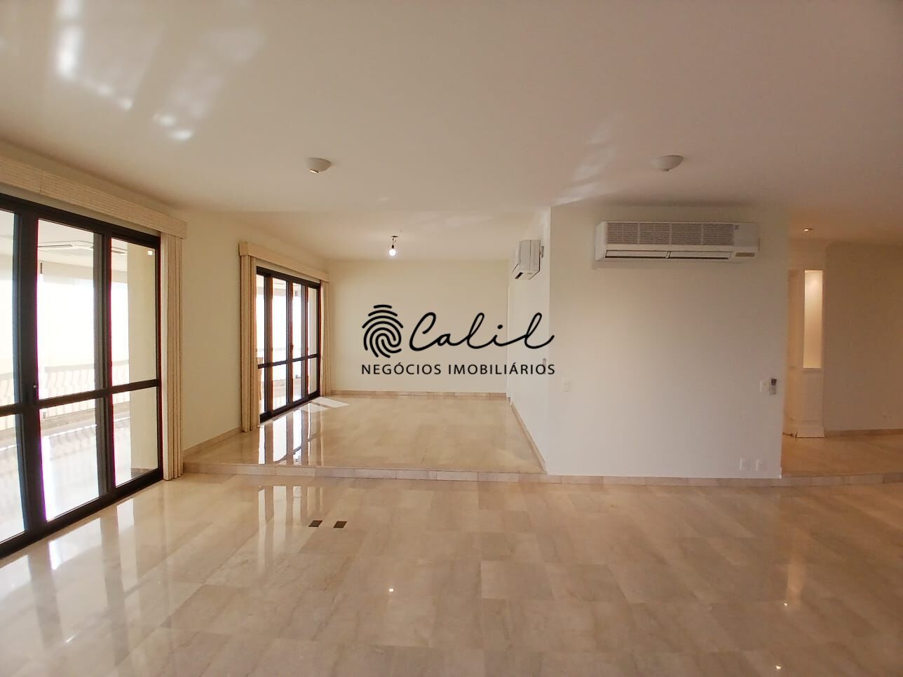 Apartamento, 4 quartos, 336 m² - Foto 2