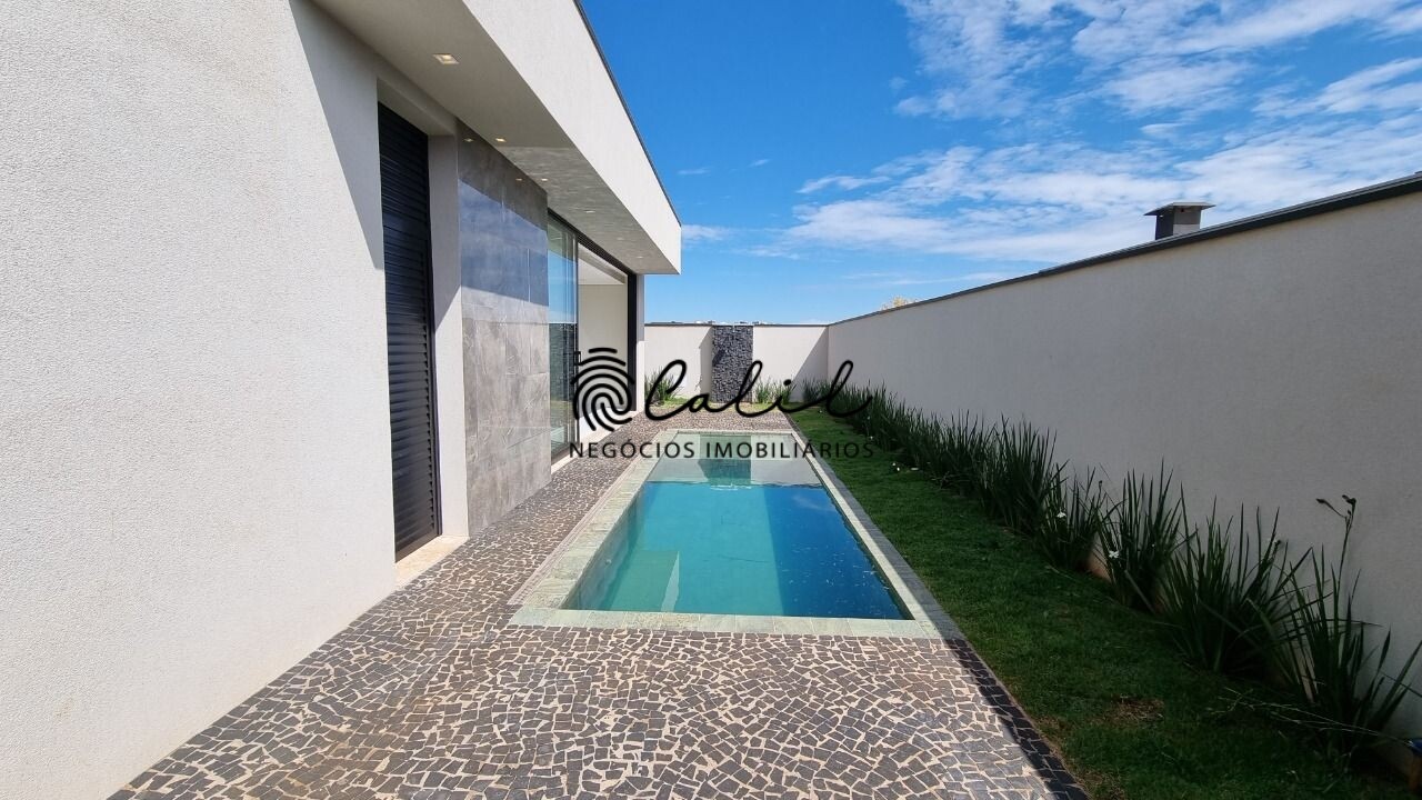 Casa de Condomínio à venda com 3 quartos, 273m² - Foto 4