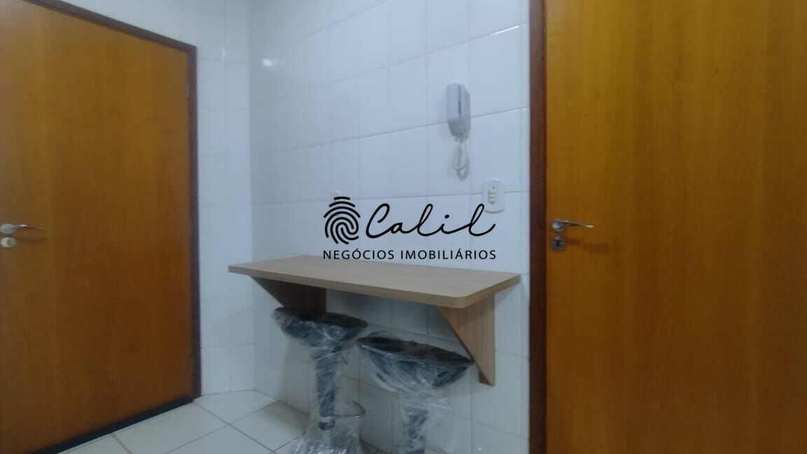 Apartamento para alugar com 3 quartos, 104m² - Foto 3