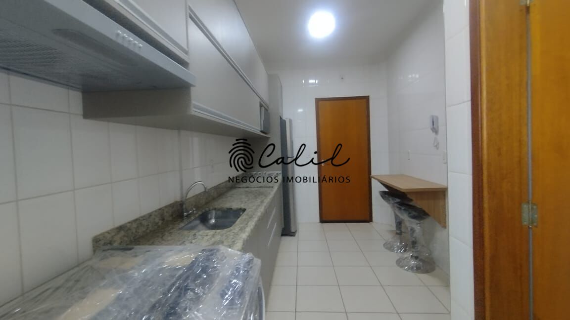 Apartamento para alugar com 3 quartos, 104m² - Foto 11