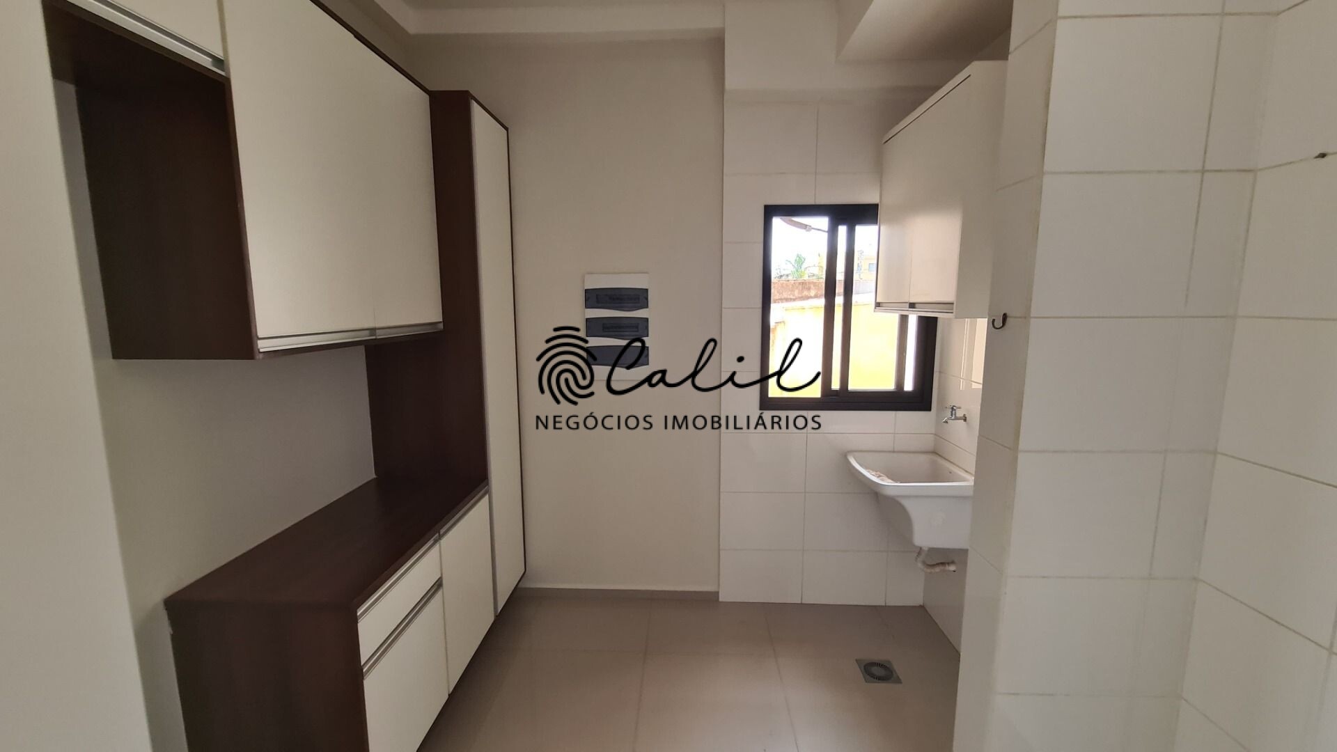 Apartamento à venda com 2 quartos, 65m² - Foto 7