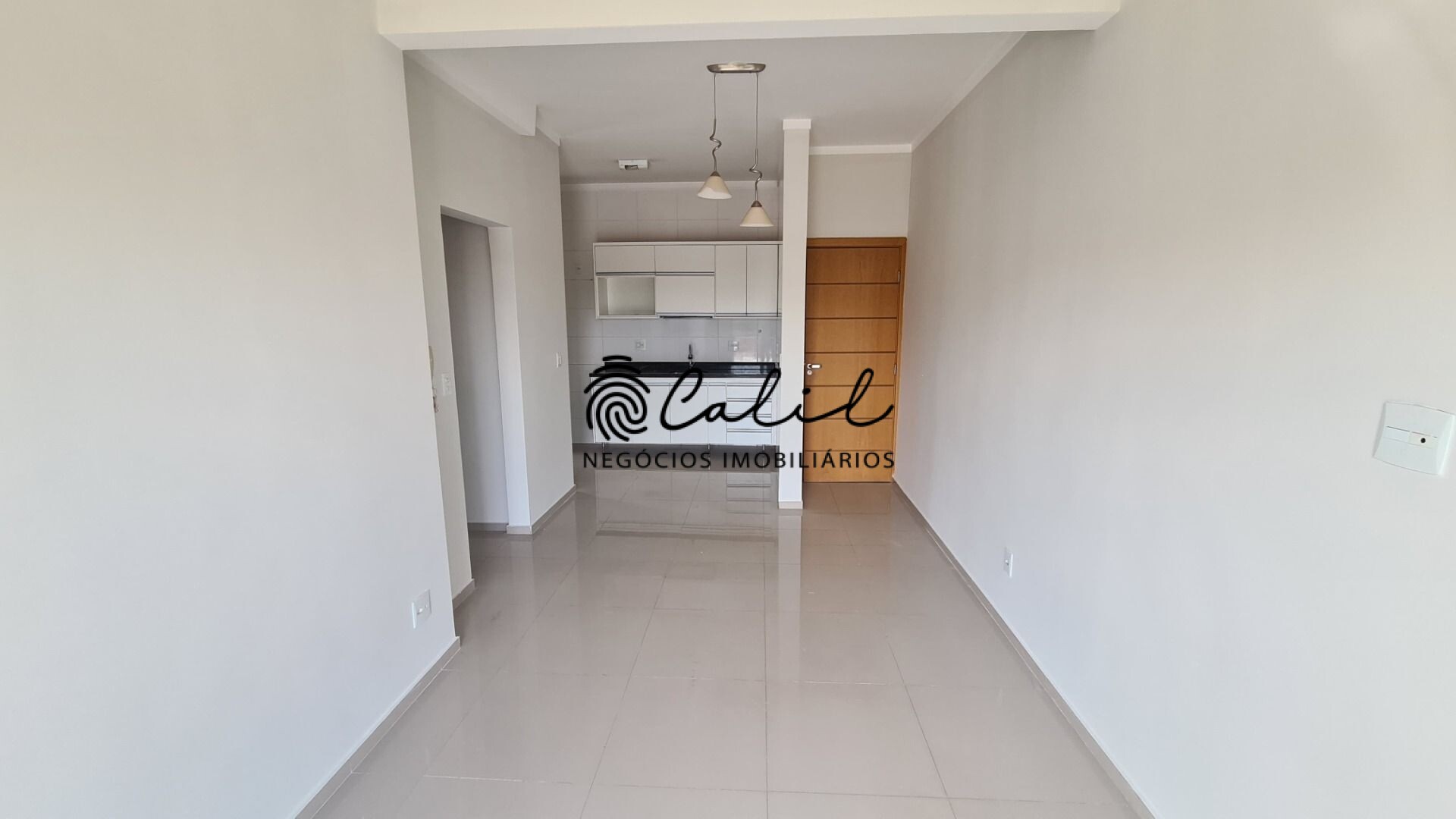 Apartamento à venda com 2 quartos, 65m² - Foto 3