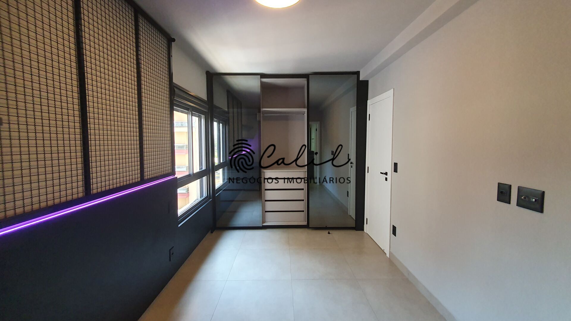 Apartamento para alugar com 1 quarto, 63m² - Foto 30