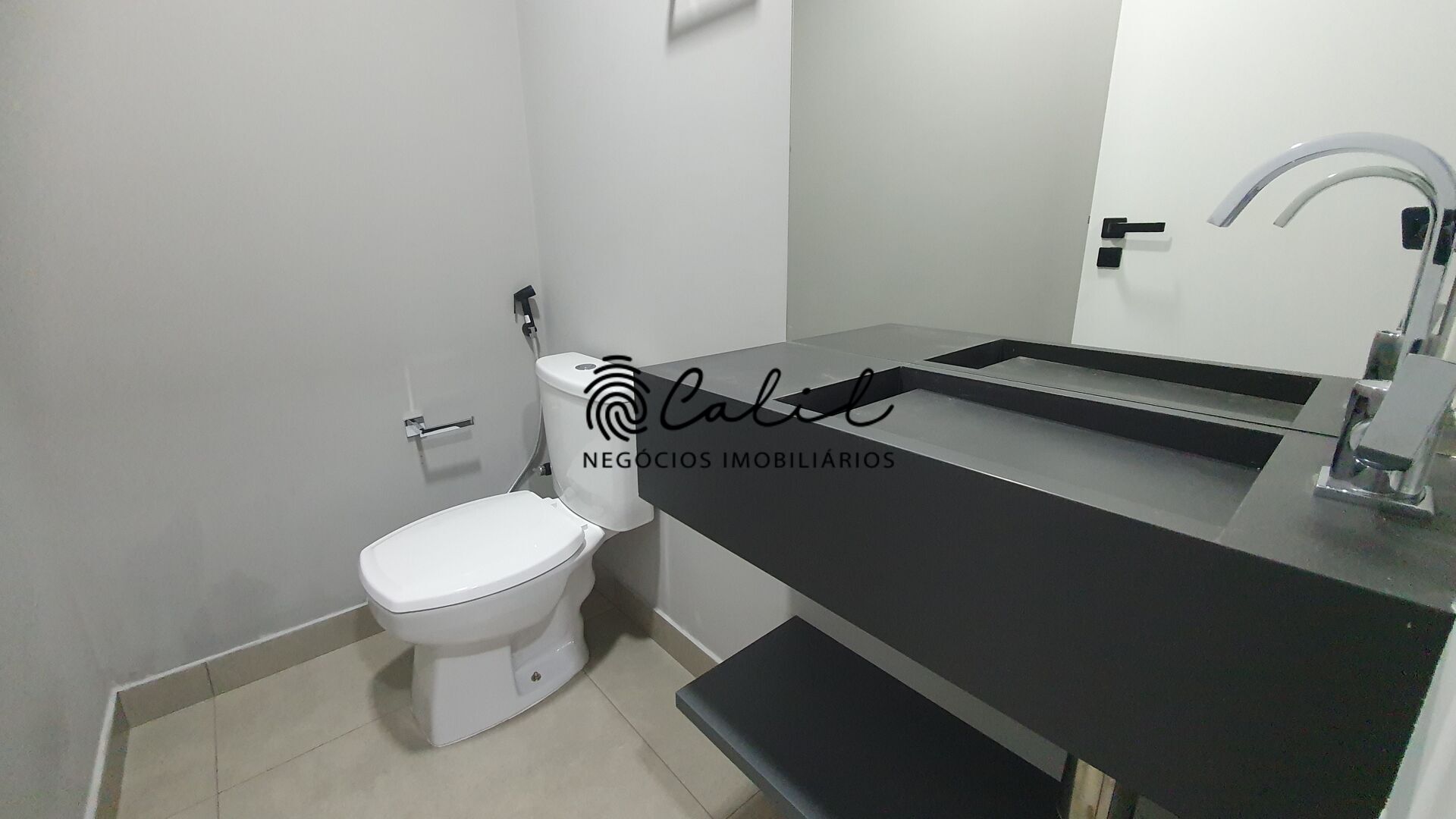 Apartamento para alugar com 1 quarto, 63m² - Foto 2