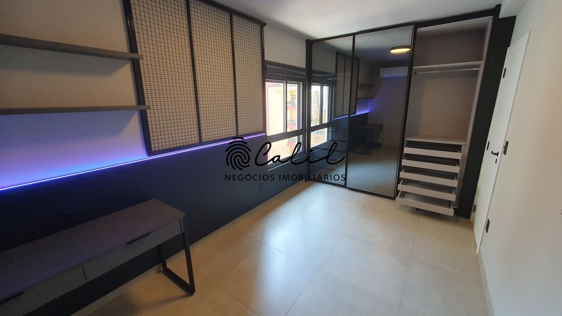 Apartamento para alugar com 1 quarto, 63m² - Foto 35