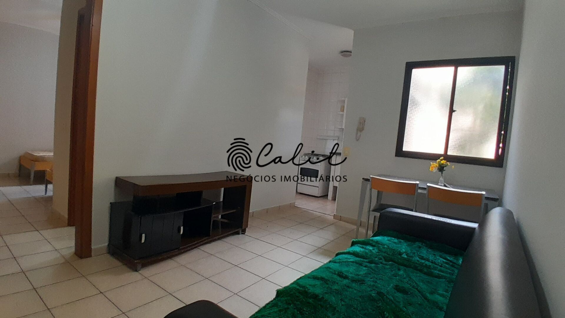 Apartamento, 1 quarto, 37 m² - Foto 2