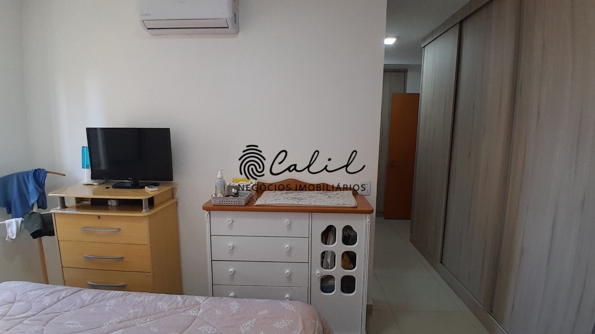 Apartamento à venda com 3 quartos, 135m² - Foto 20