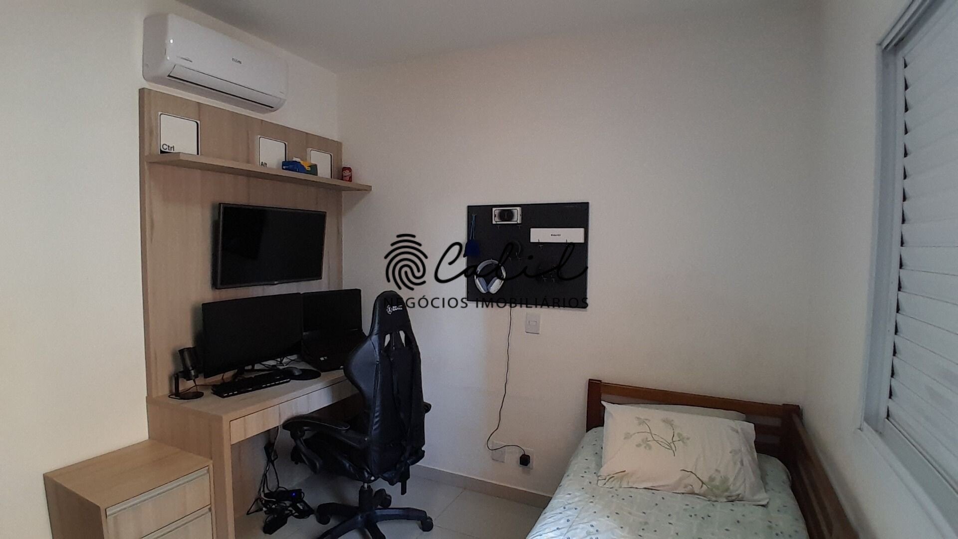 Apartamento à venda com 3 quartos, 135m² - Foto 15