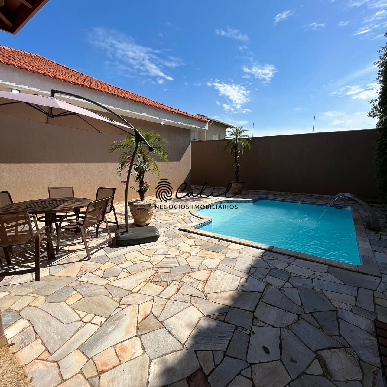 Casa, 4 quartos, 265 m² - Foto 27