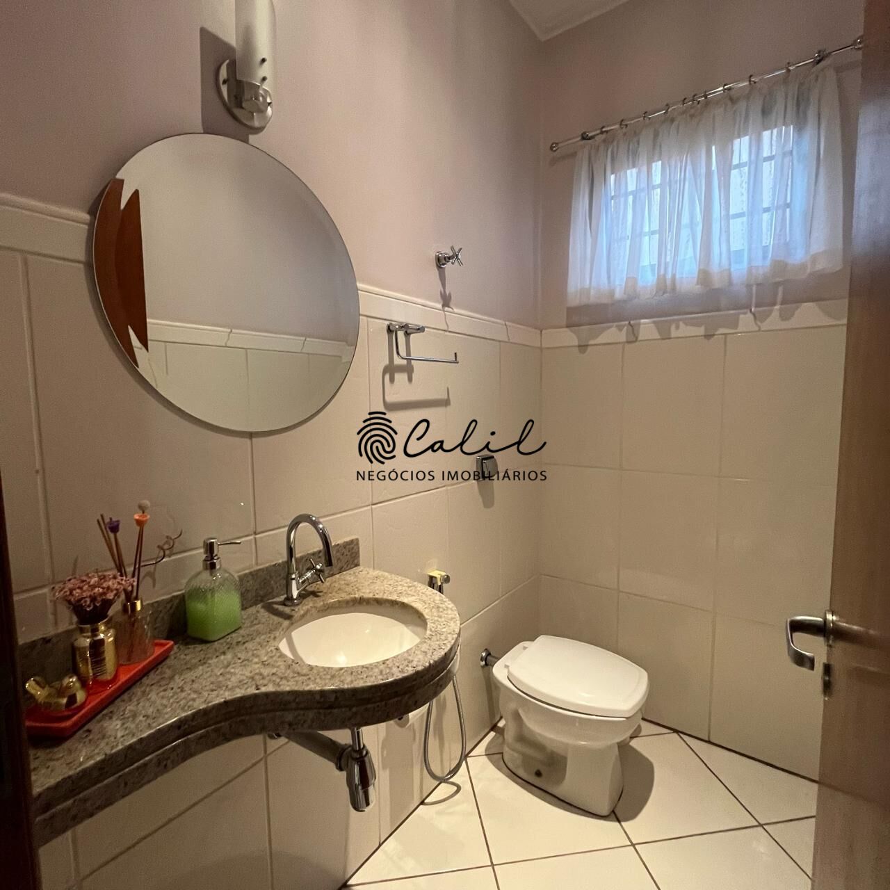 Casa, 4 quartos, 265 m² - Foto 5