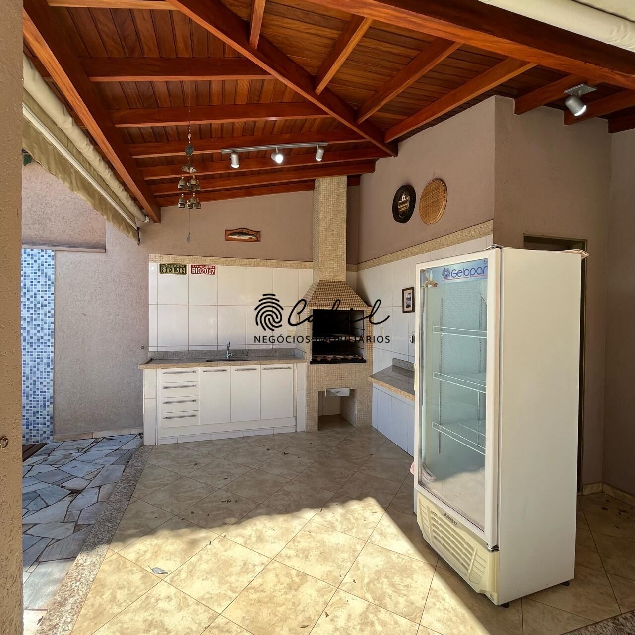 Casa, 4 quartos, 265 m² - Foto 25