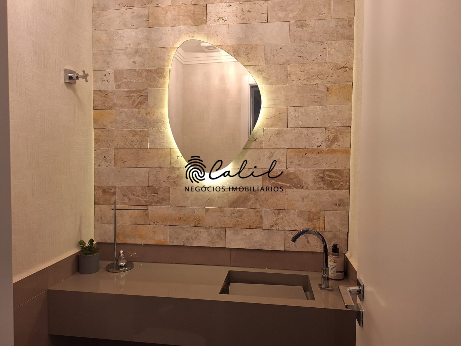 Apartamento, 3 quartos, 126 m² - Foto 1