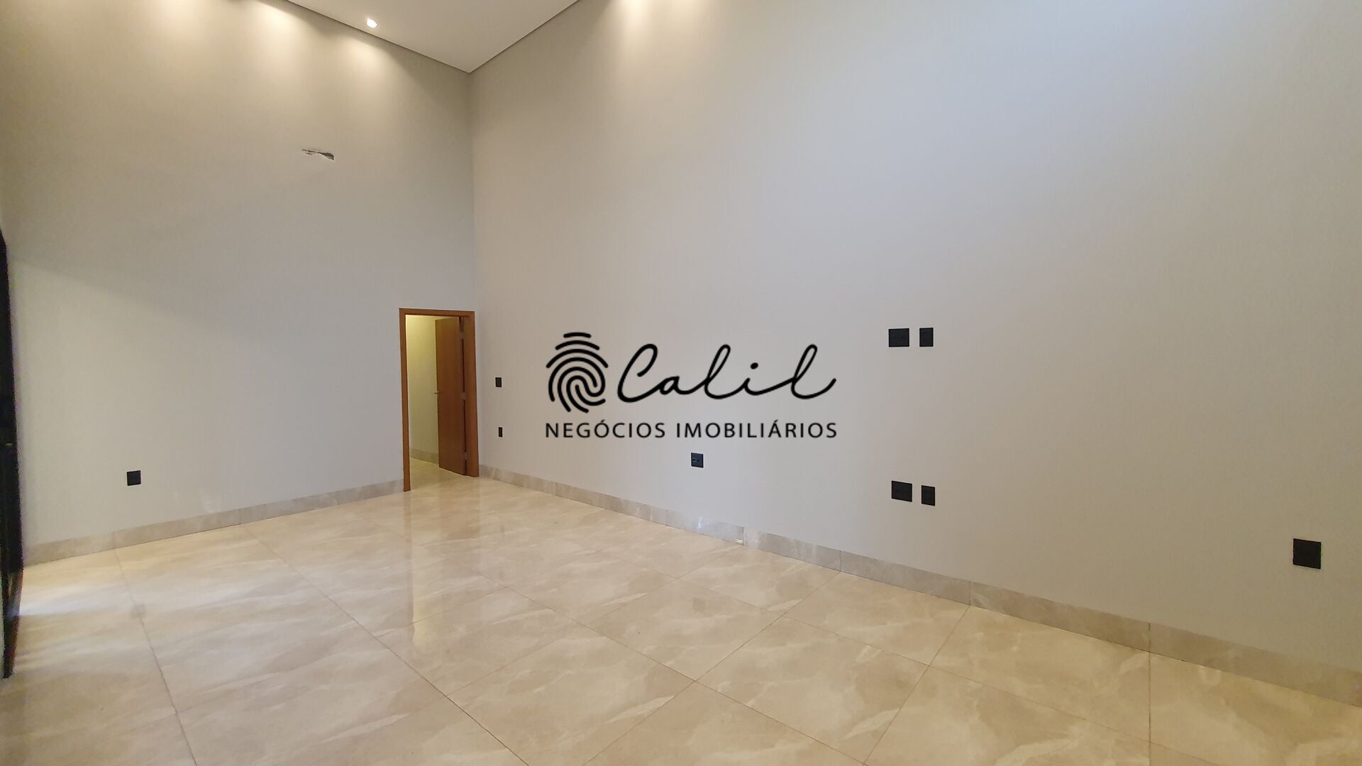 Casa de Condomínio à venda com 3 quartos, 154m² - Foto 2