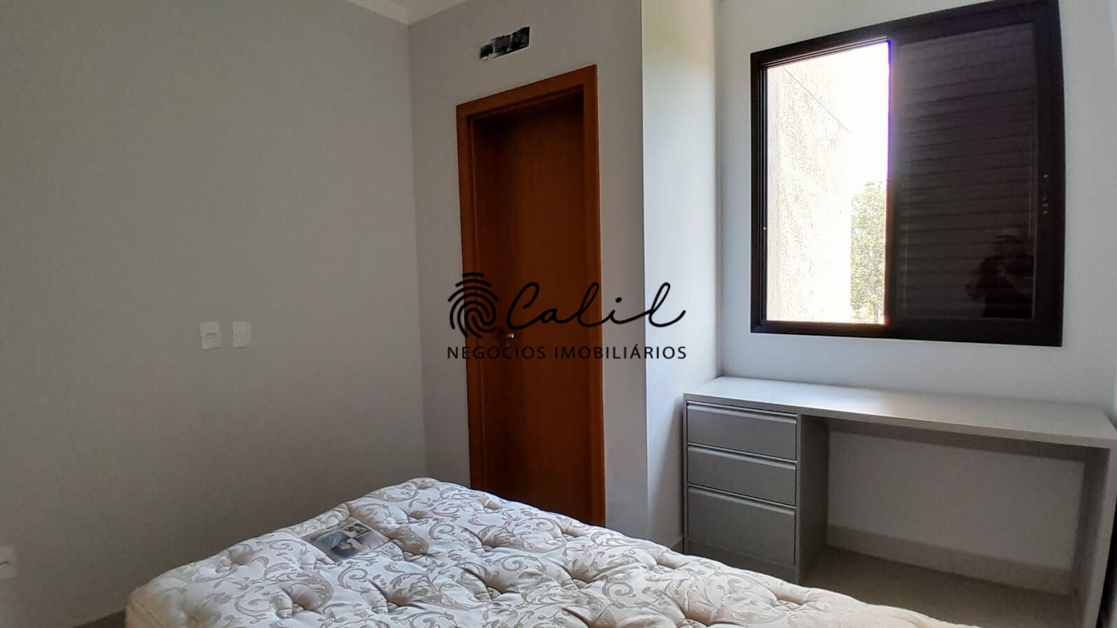 Apartamento para alugar com 1 quarto, 45m² - Foto 10