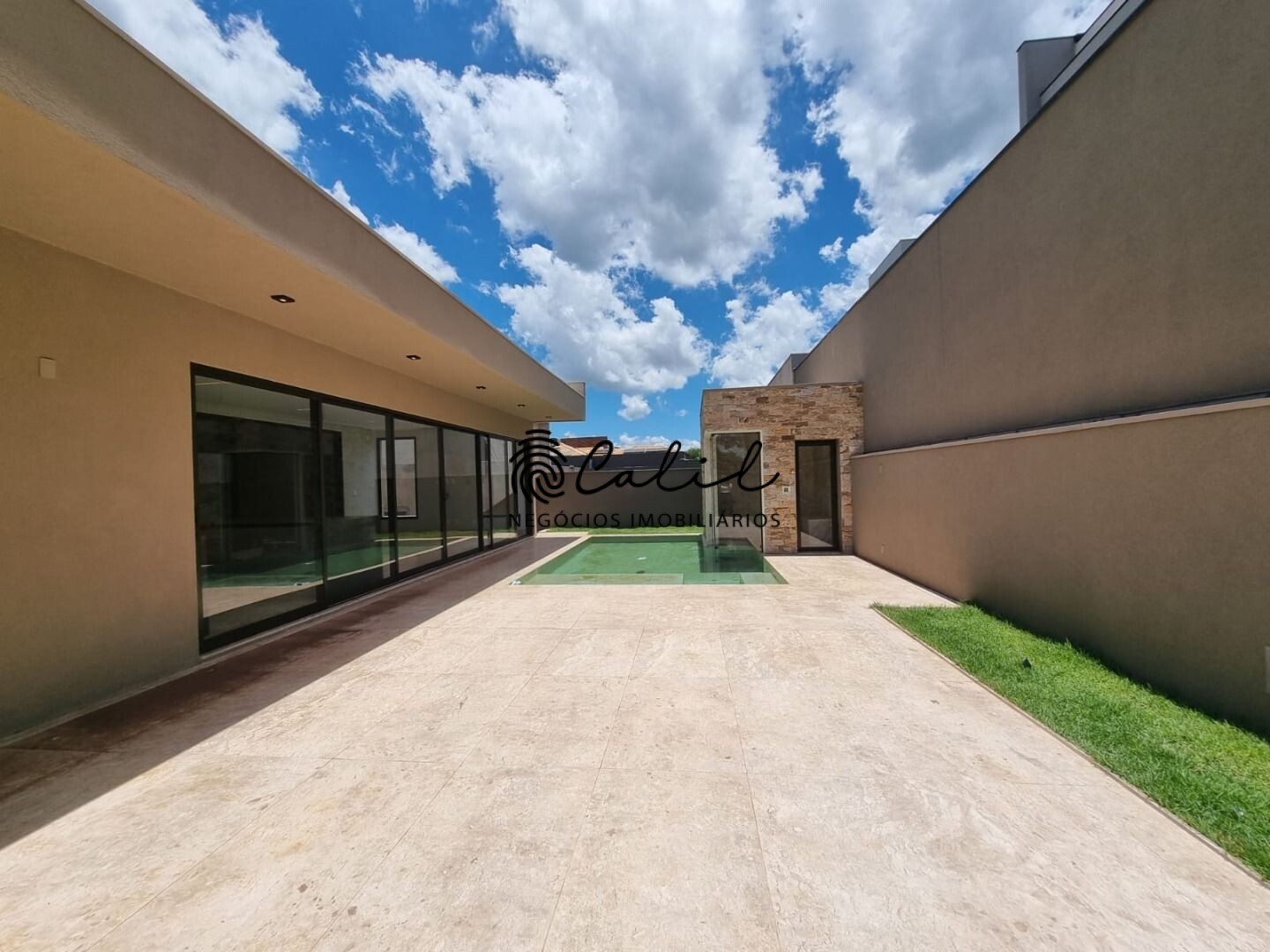 Casa de Condomínio à venda com 4 quartos, 398m² - Foto 19