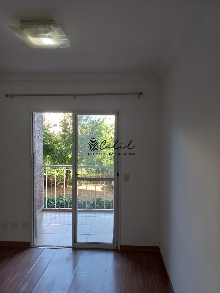 Apartamento à venda com 2 quartos, 67m² - Foto 5