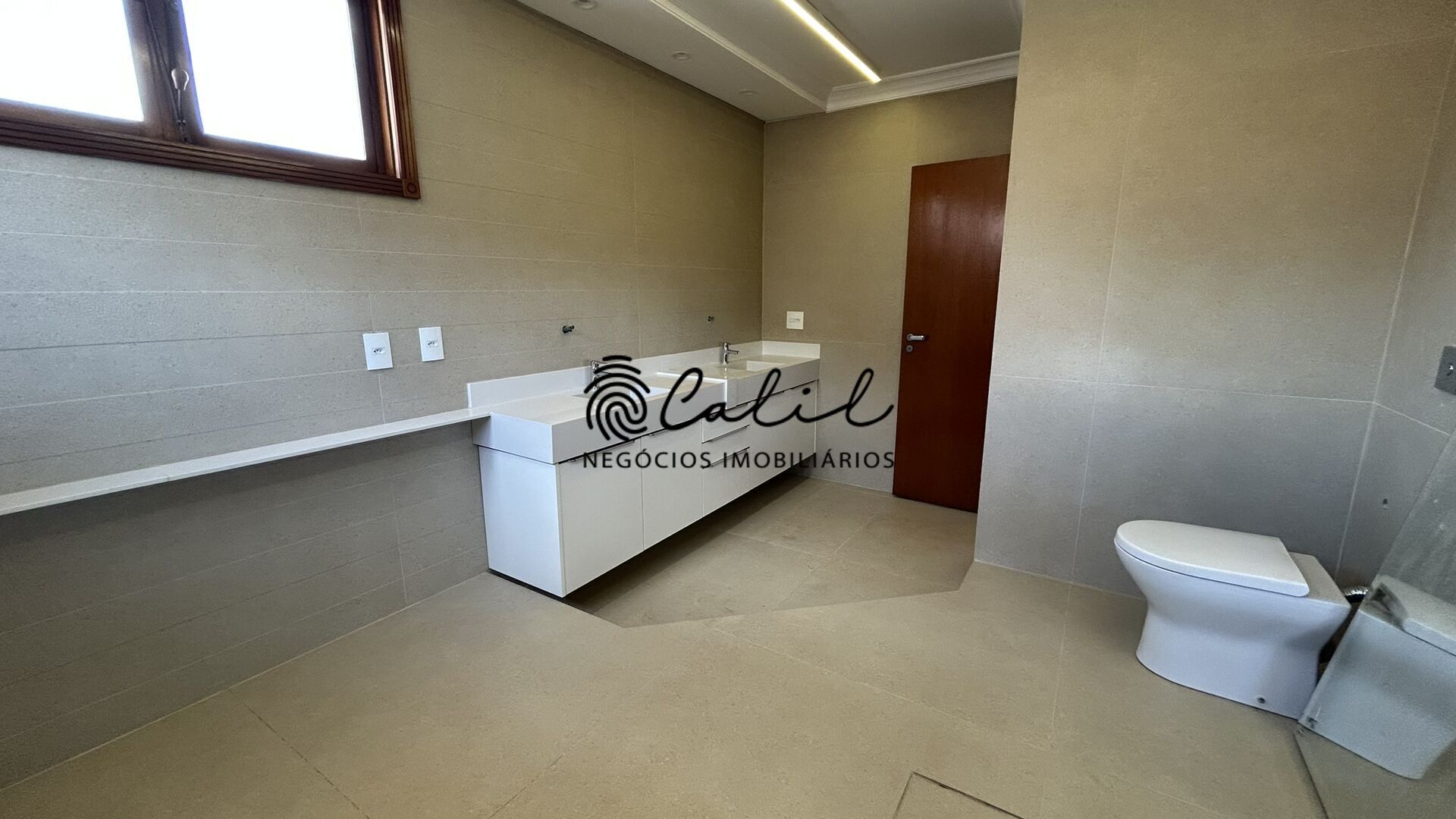 Casa para alugar com 4 quartos, 896m² - Foto 47
