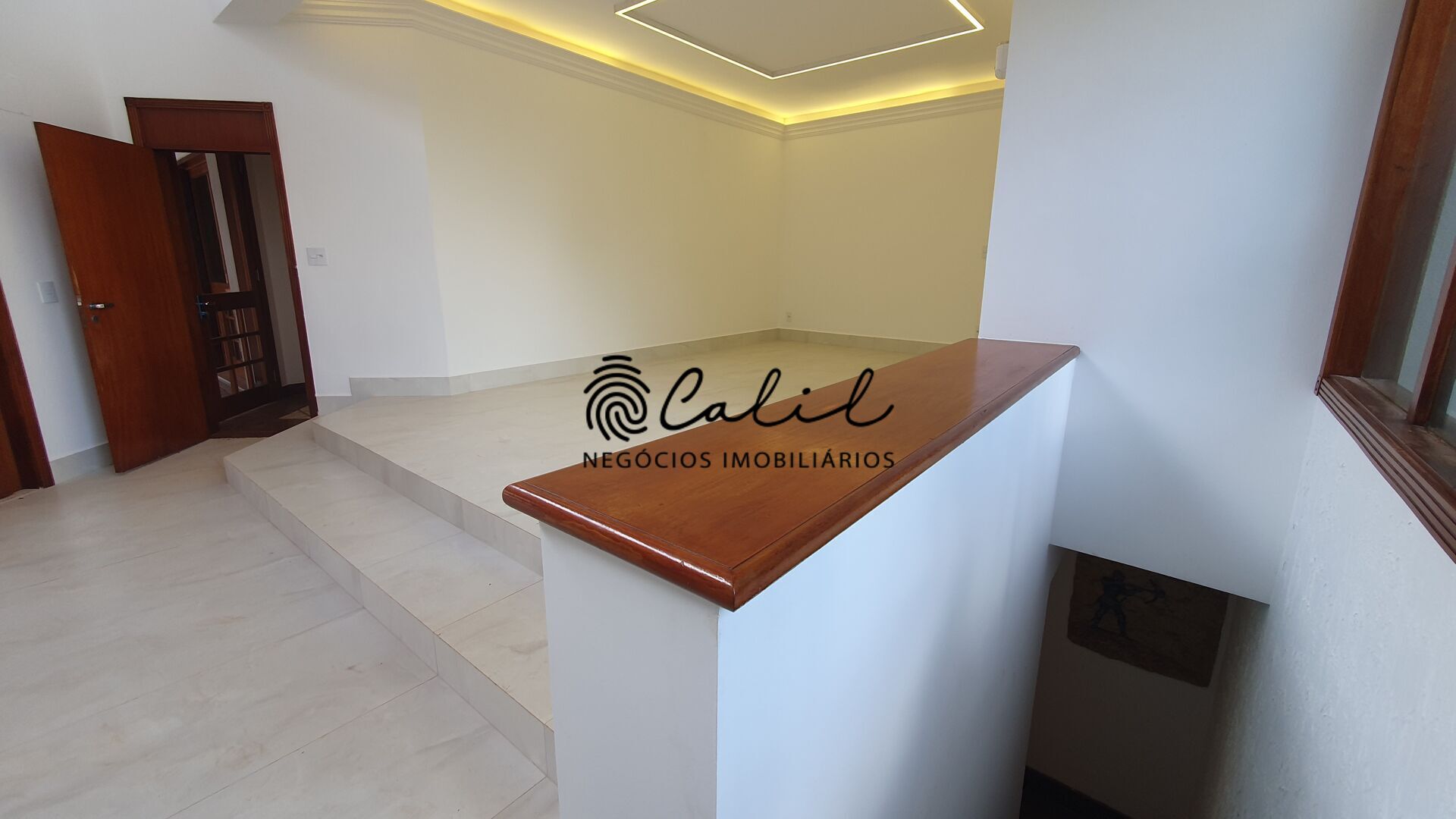 Casa para alugar com 4 quartos, 896m² - Foto 18