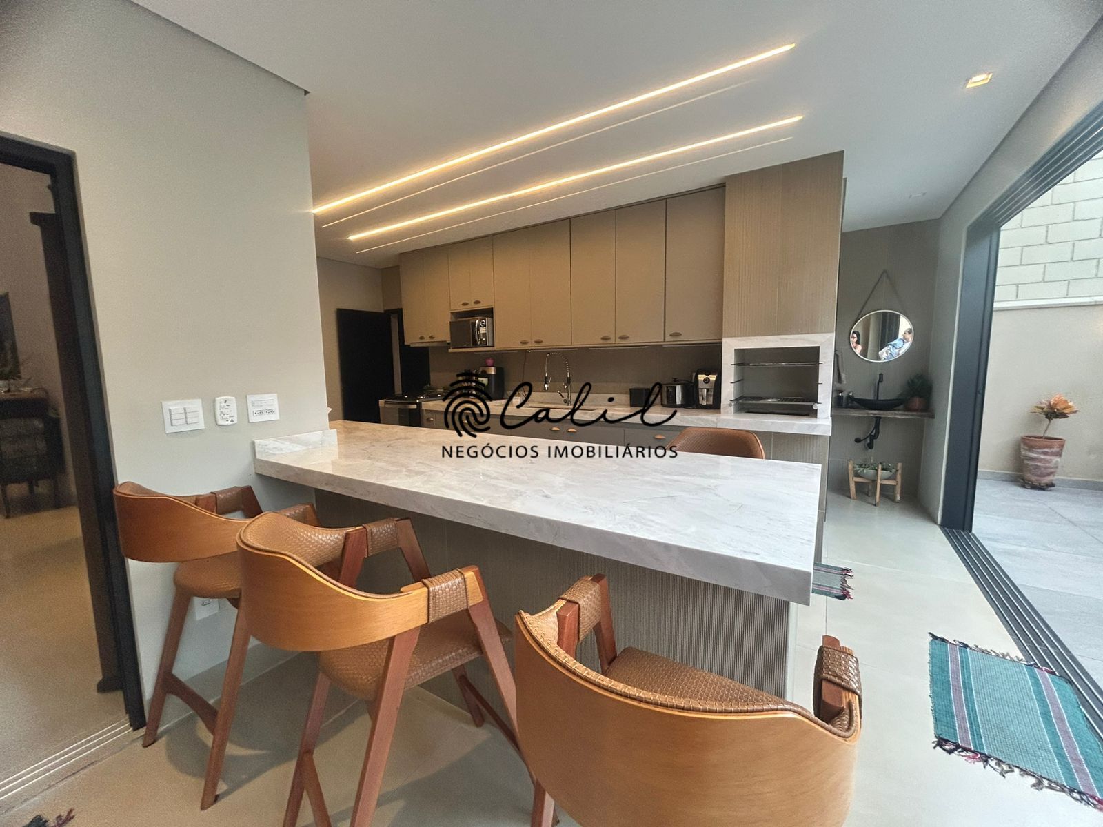 Sobrado à venda com 3 quartos, 194m² - Foto 11