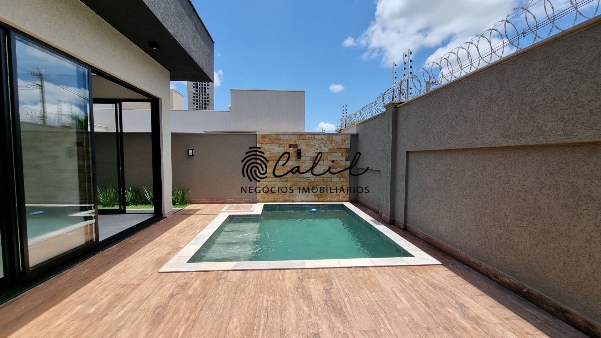 Casa de Condomínio à venda com 4 quartos, 205m² - Foto 24