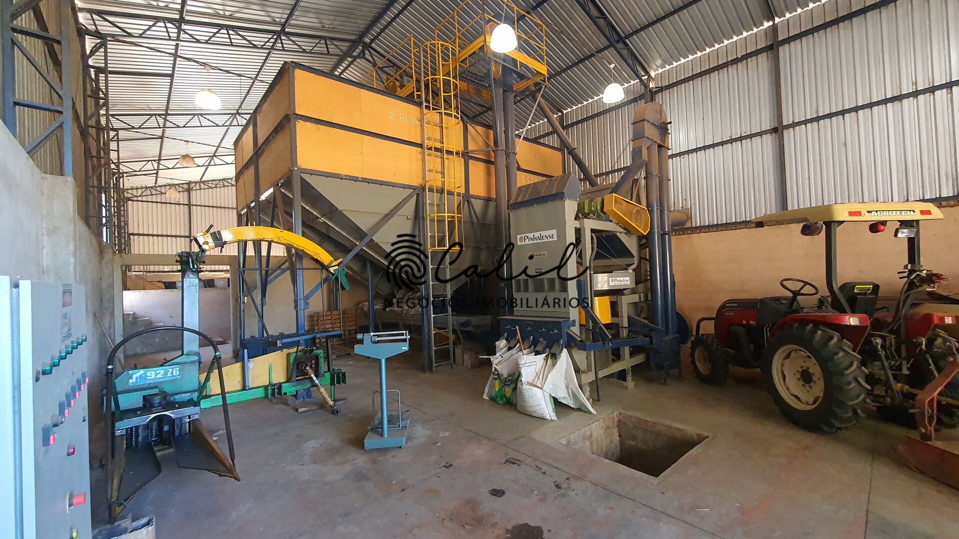 Fazenda à venda com 4 quartos, 1880000m² - Foto 28