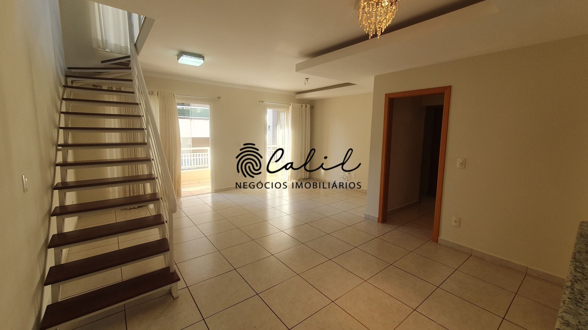 Cobertura, 3 quartos, 173 m² - Foto 2