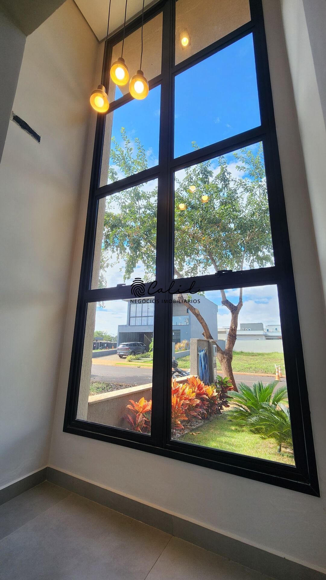 Casa de Condomínio à venda com 3 quartos, 273m² - Foto 4
