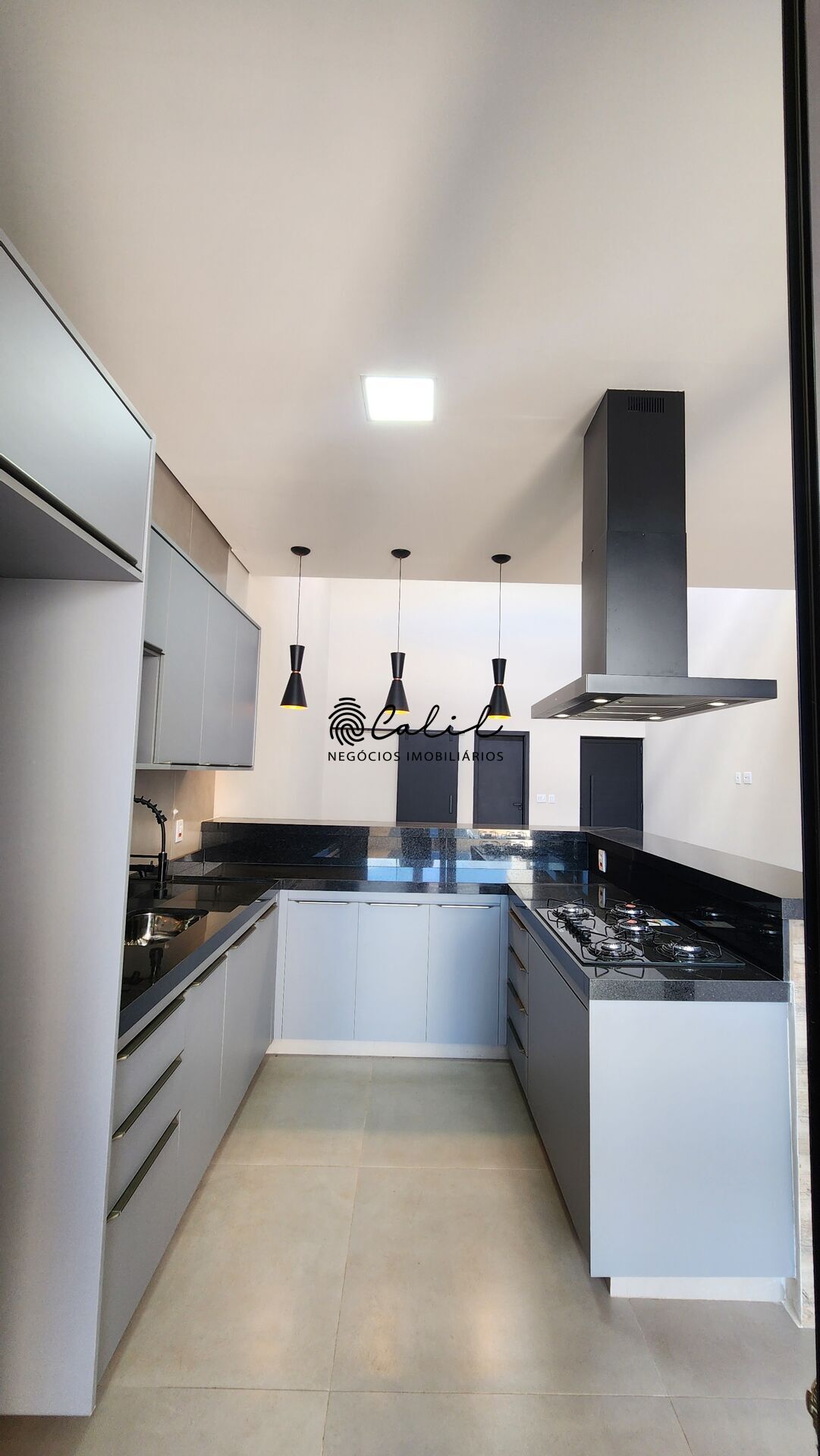 Casa de Condomínio à venda com 3 quartos, 273m² - Foto 8