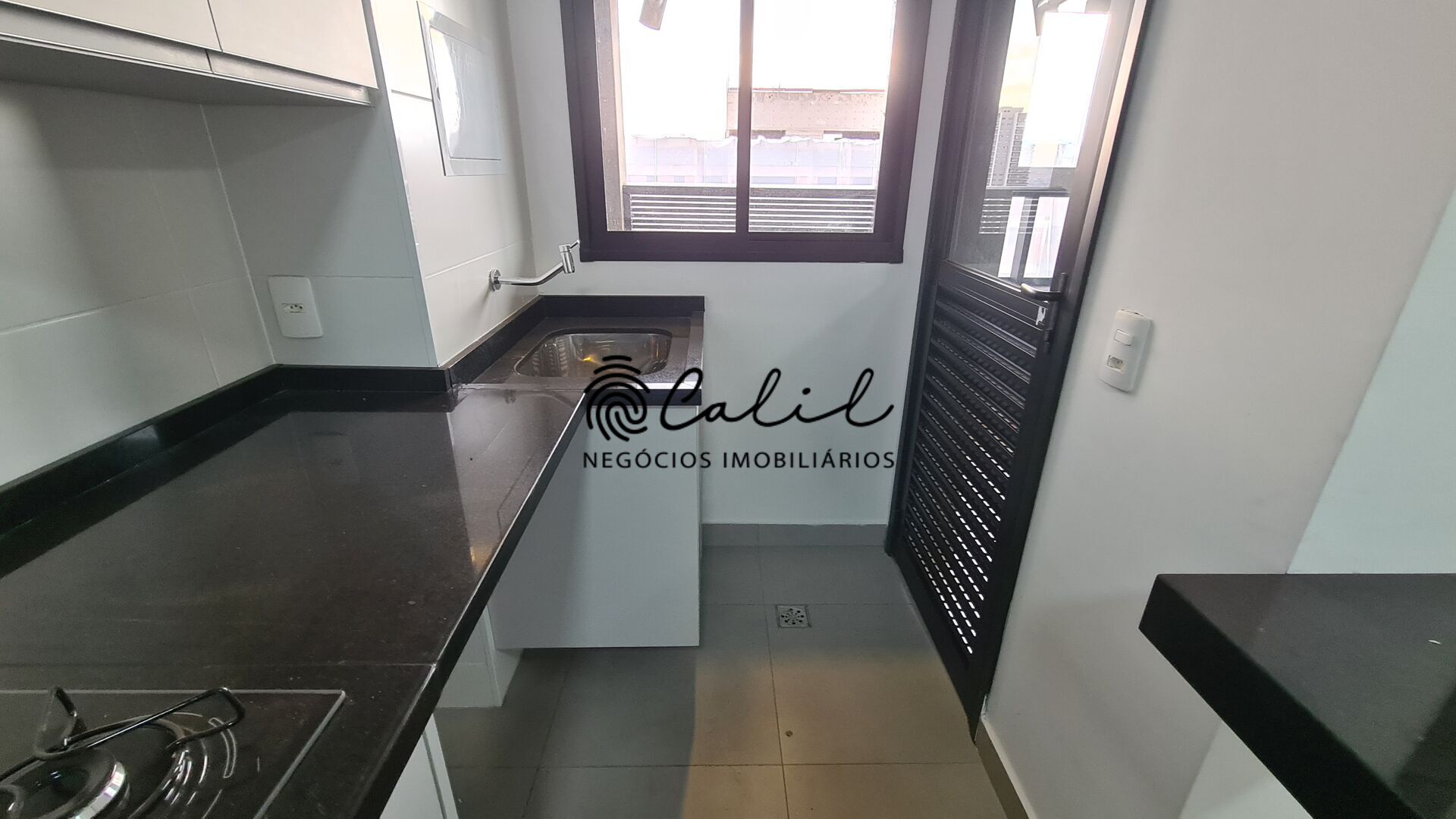 Apartamento para alugar com 1 quarto, 69m² - Foto 18