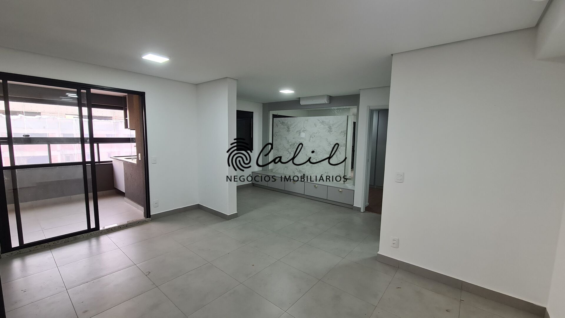 Apartamento para alugar com 1 quarto, 69m² - Foto 1