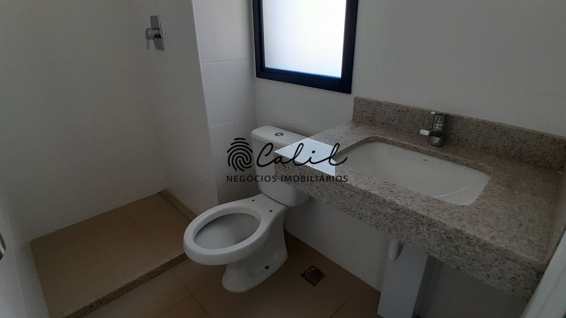 Apartamento à venda com 3 quartos, 158m² - Foto 19