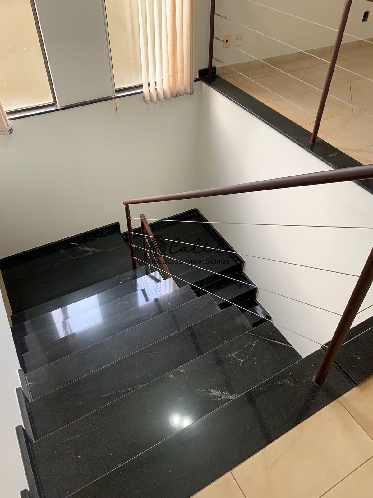 Sobrado à venda com 3 quartos, 353m² - Foto 11